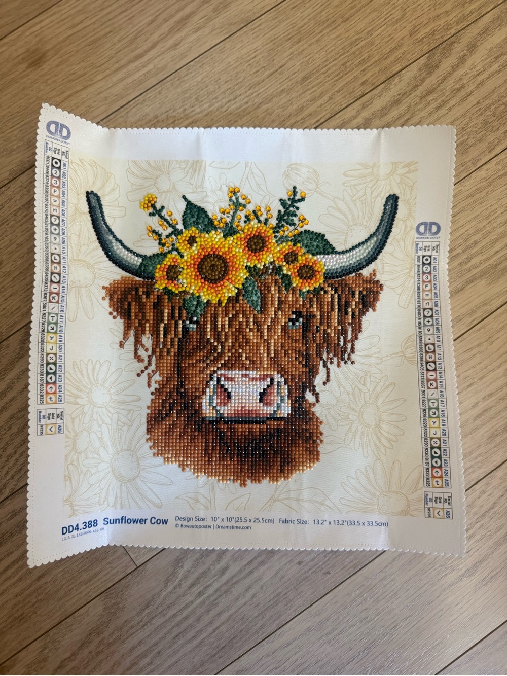 Highland cow sunflower gem art